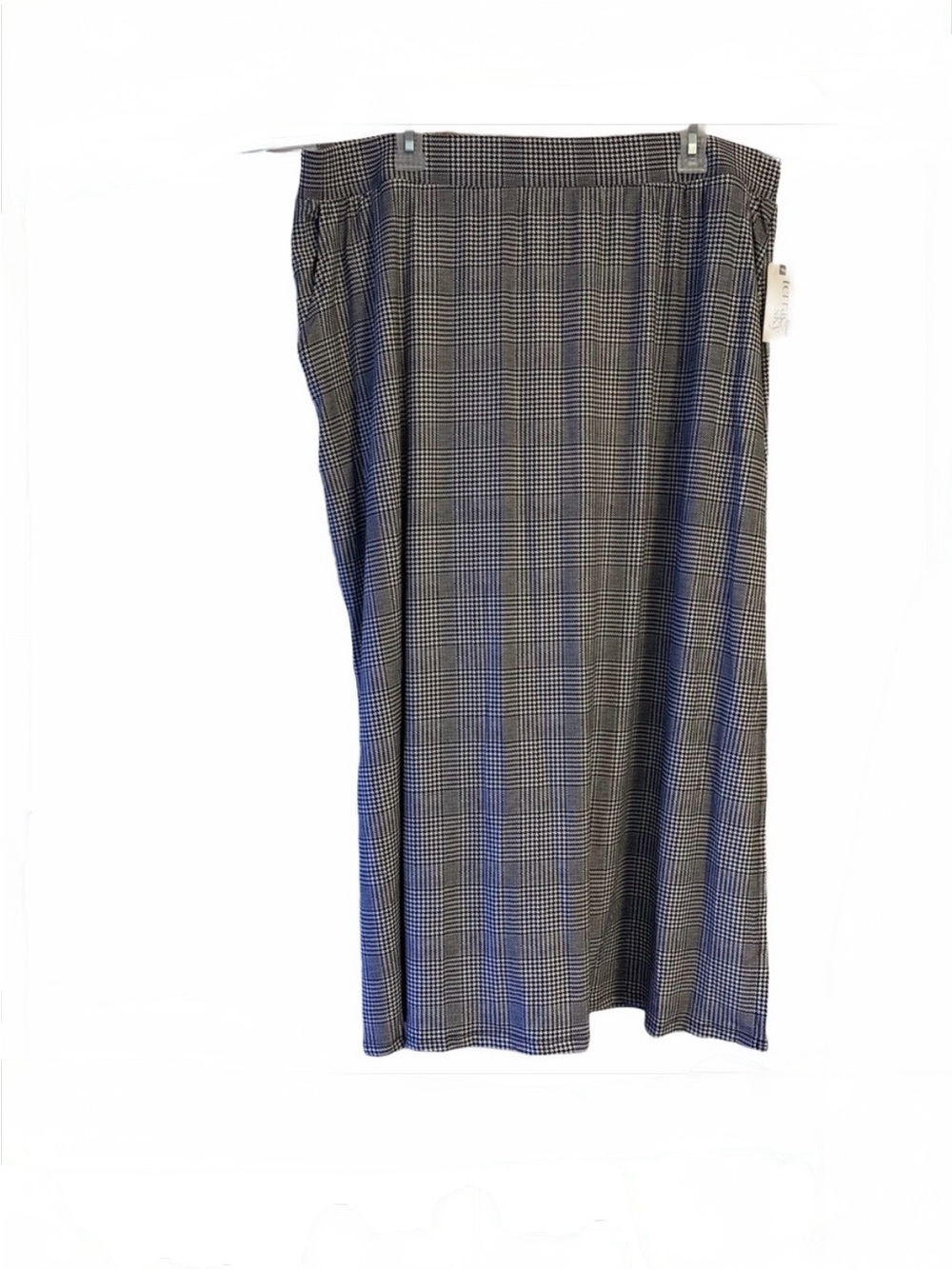 Terra & Sky 2X maxi skirt relaxed stretch slit
